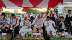 Dari Bekasi untuk Palestina: Suara Damai Menggema di Depan Stadion Wibawa Mukti